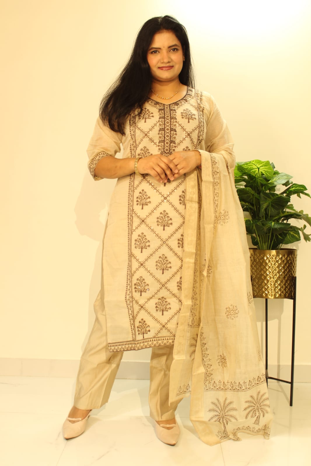 Ethenic embroidered cotton suit